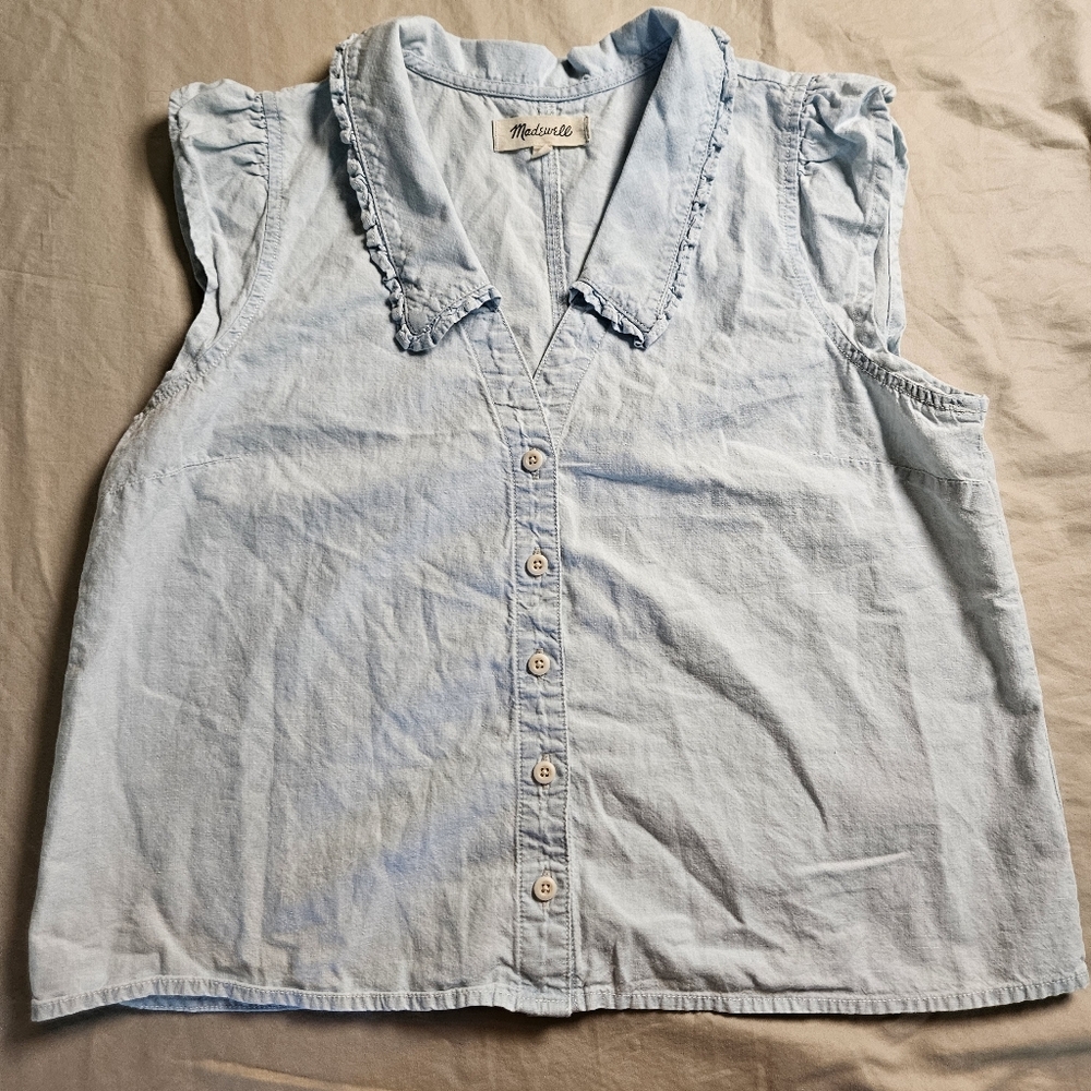 Madewell Women's Size 4 S Light Wash Chambray Denim Ruffle Collar Sleeveless Top - Picture 2 of 8